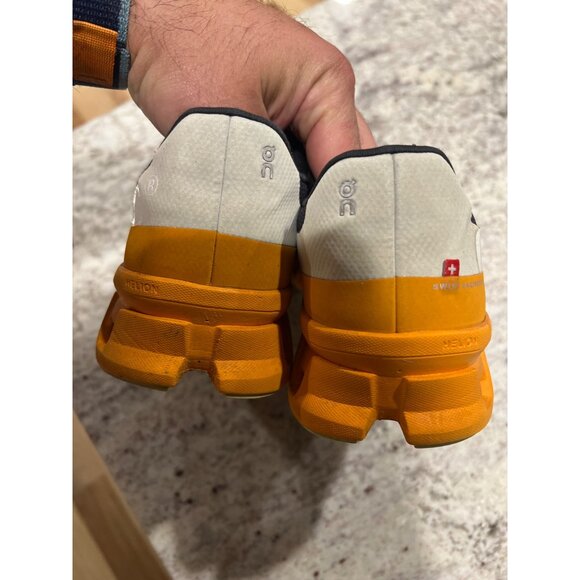 On Cloud Running Cloudmonster Shoes - Size 8.5 - Picture 6 of 7